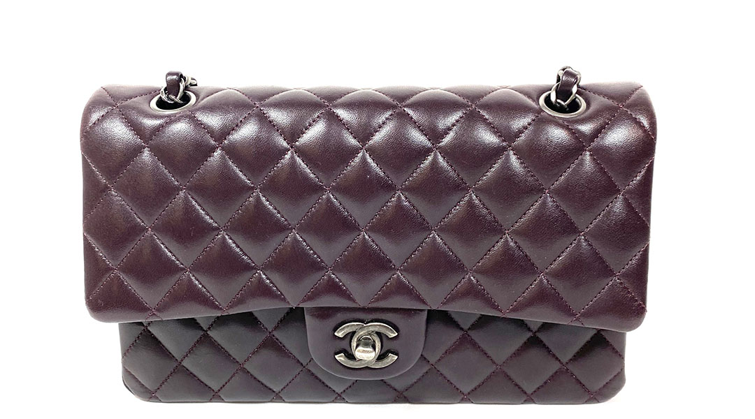 Chanel Classic Flap bag Plum Quilted